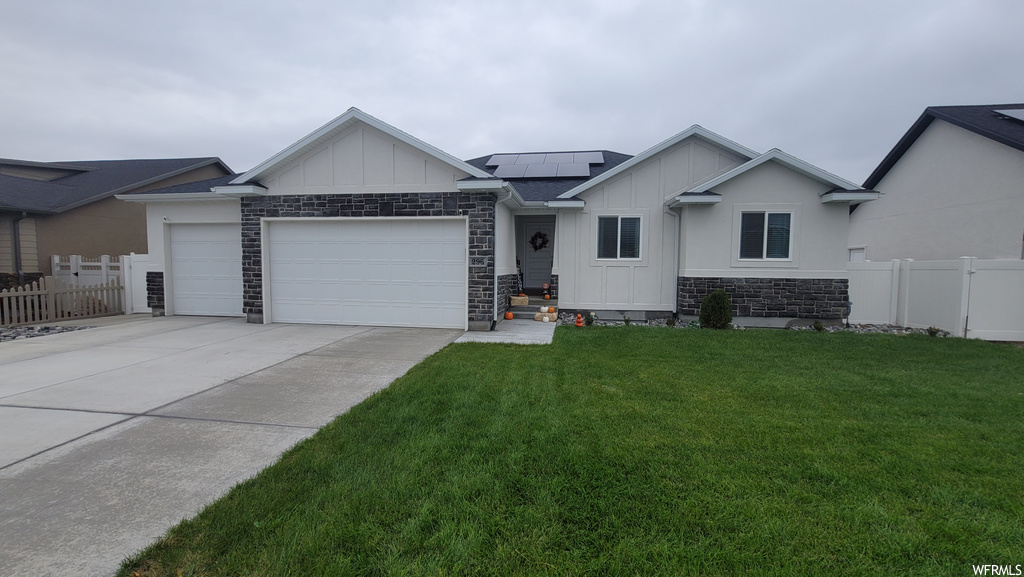 296 W LAUREN LN #207, Tooele UT 84074