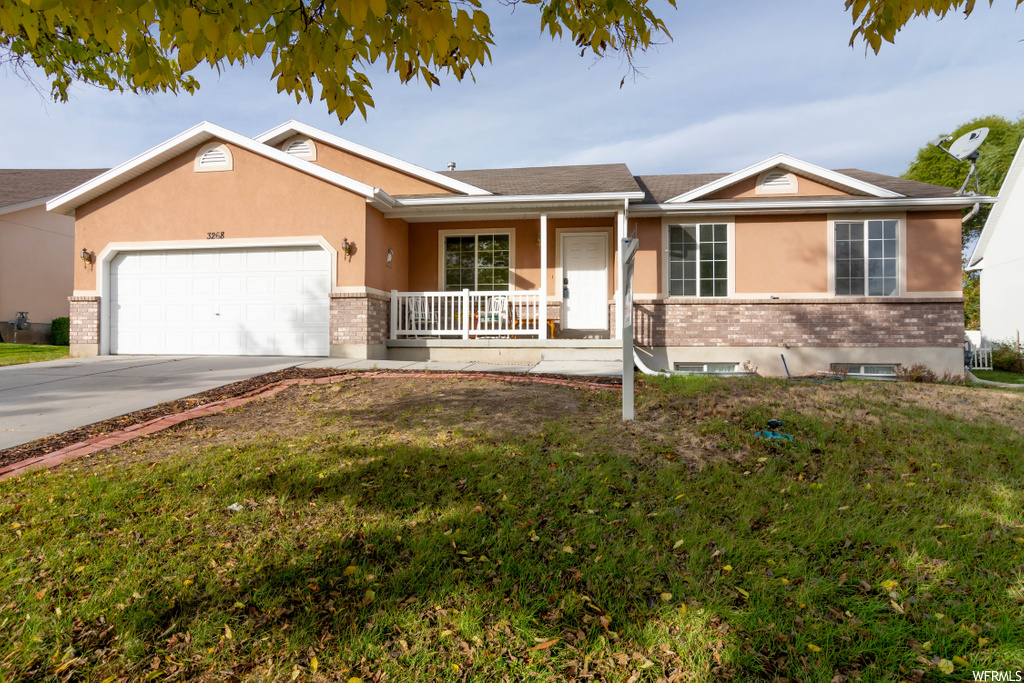 3268 S HUNTER VIEW DR, West Valley City UT 84128