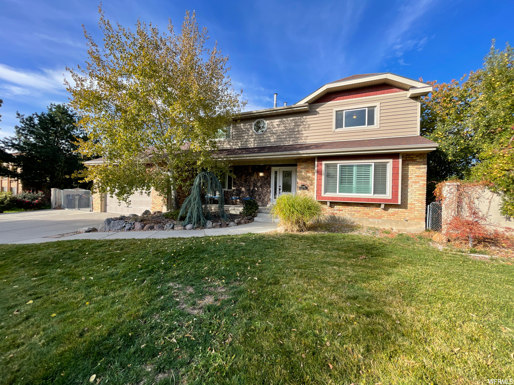 10906 S Pampas Dr E, Sandy, UT 84094