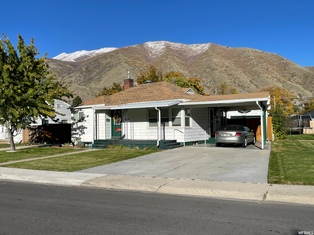 253 S Brookside Dr E, Springville, UT 84663