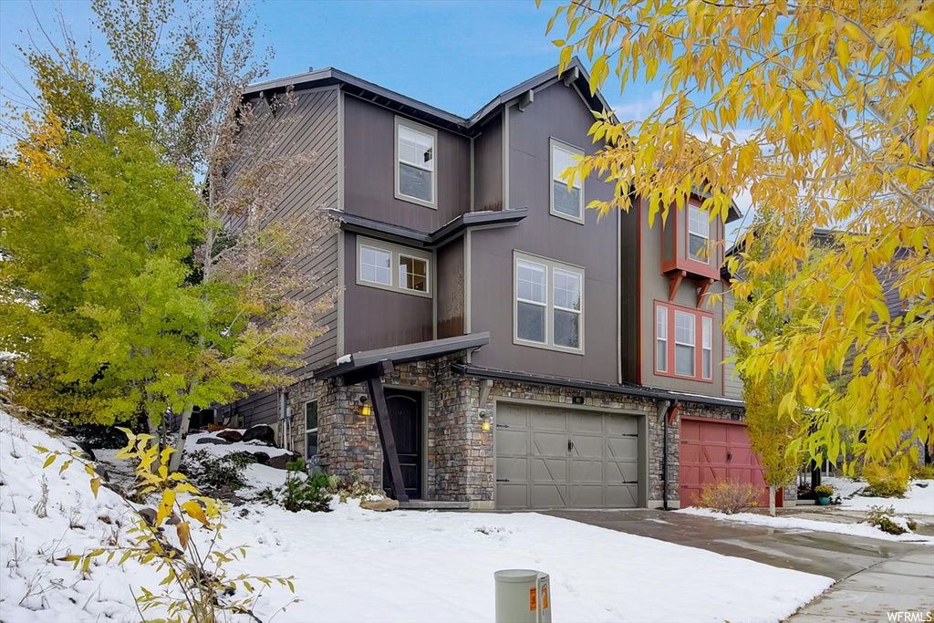 811 W Abigail Dr, Kamas, UT 84036