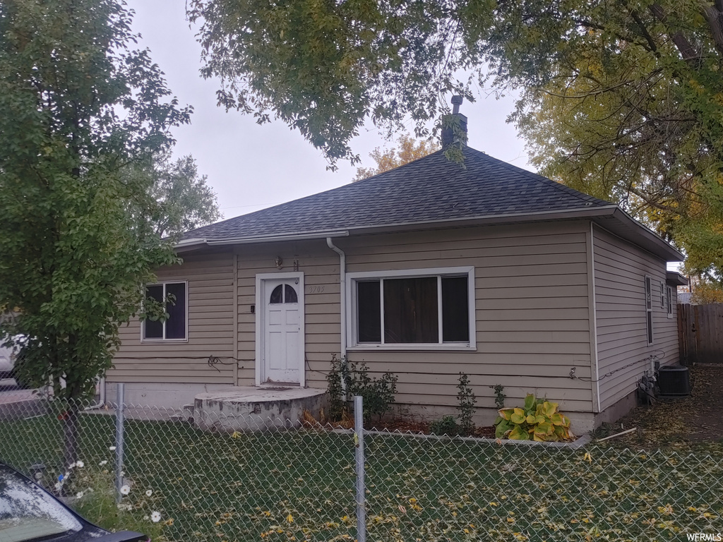 3705 S Kiesel Ave E, Ogden, UT 84405