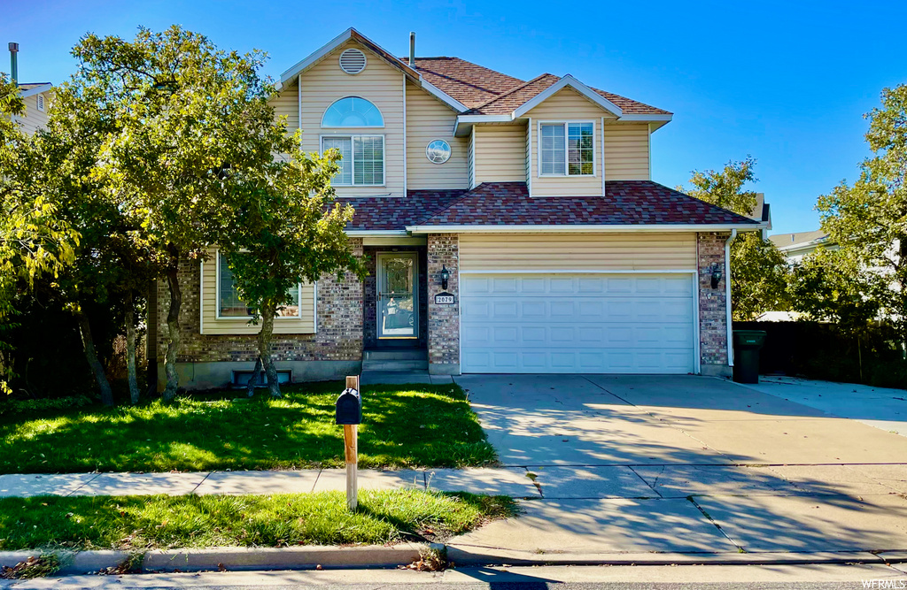 2079 N Sunset Dr, Layton, UT 84041
