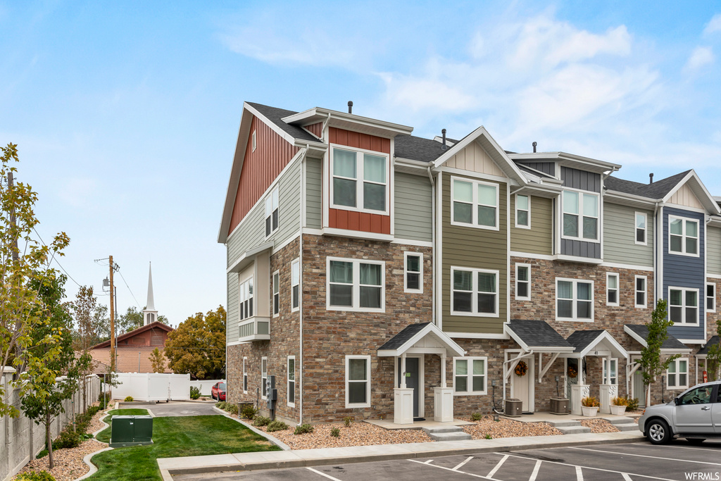 45 N 300 W, Santaquin, UT 84655