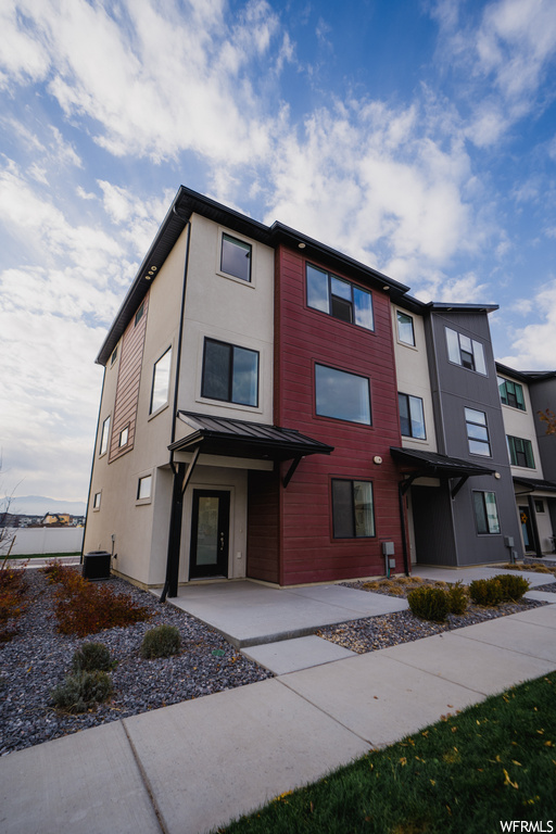 418 S Willow Leaf Rd, American Fork, UT 84003