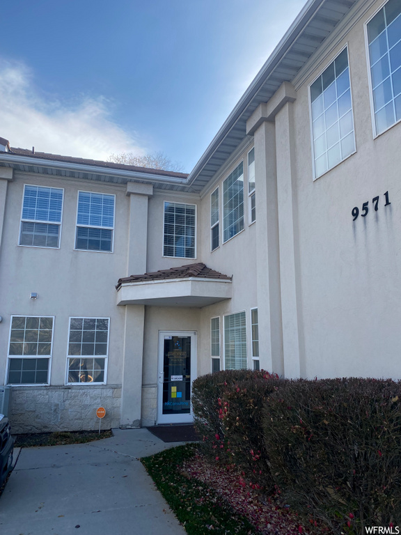 9571 S 700 E, Sandy, UT 84070