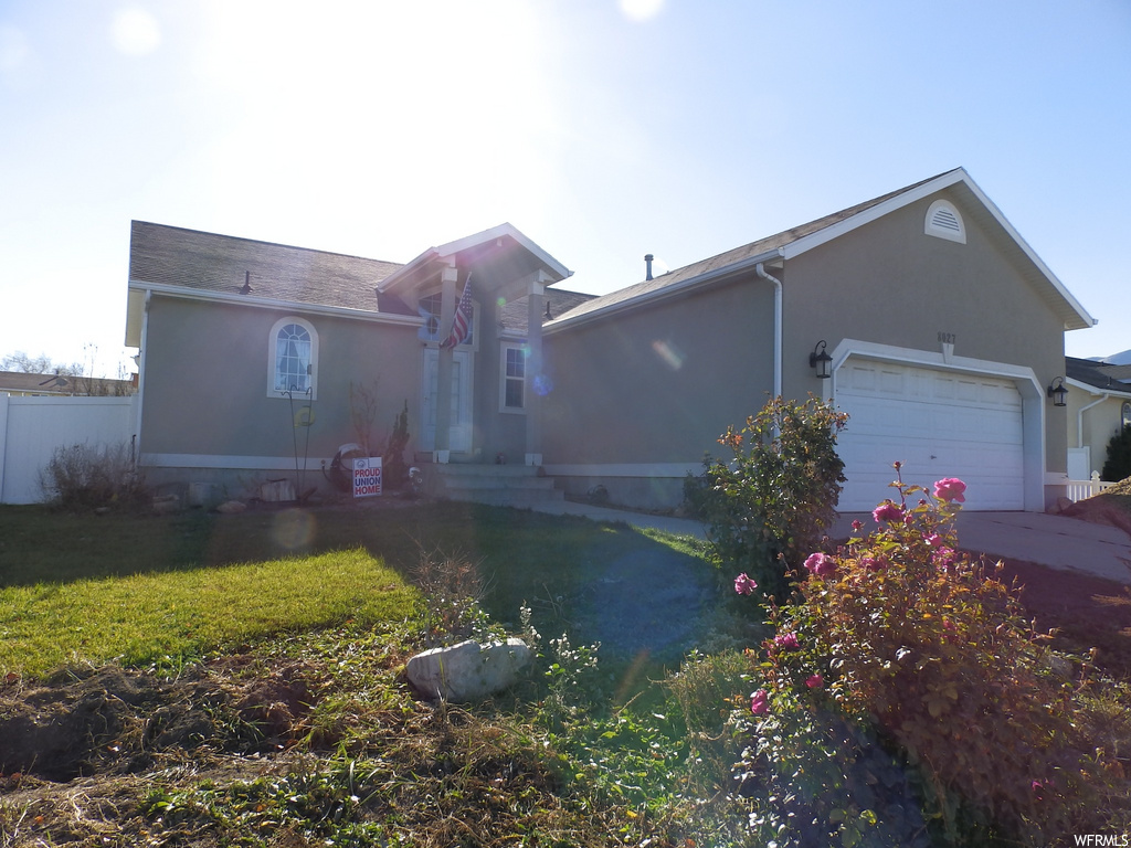 8027 W COUNTRY WEST DR, Magna UT 84044