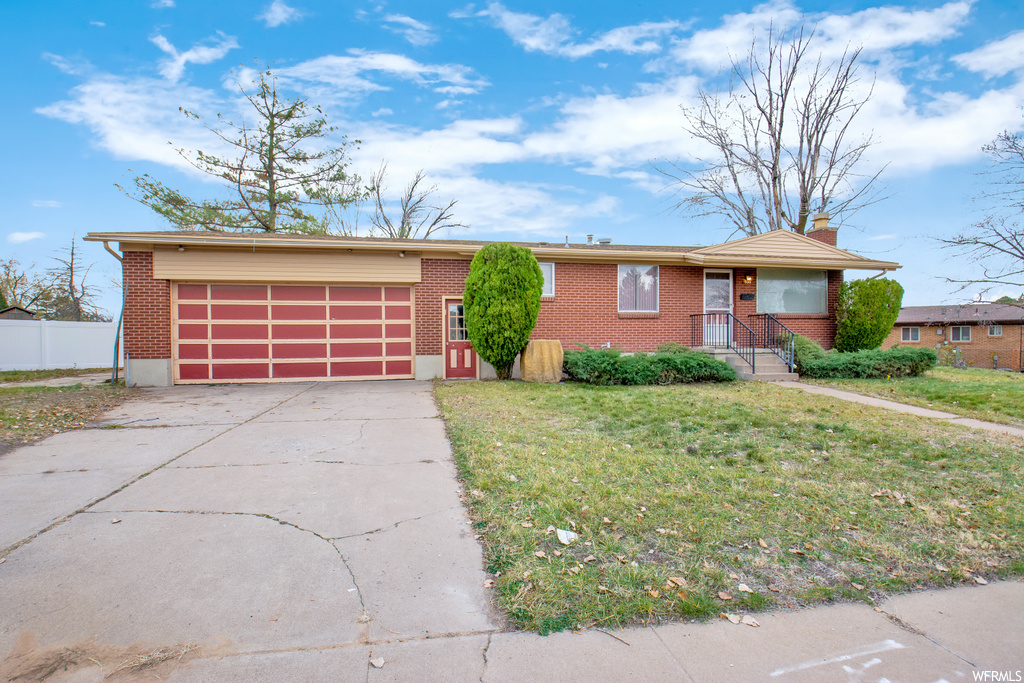 438 E 300 N, Clearfield, UT 84015