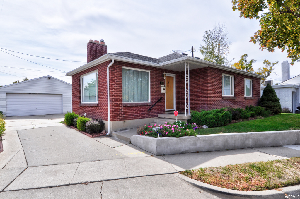 1664 E HILLCREST AVE, Salt Lake City UT 84106