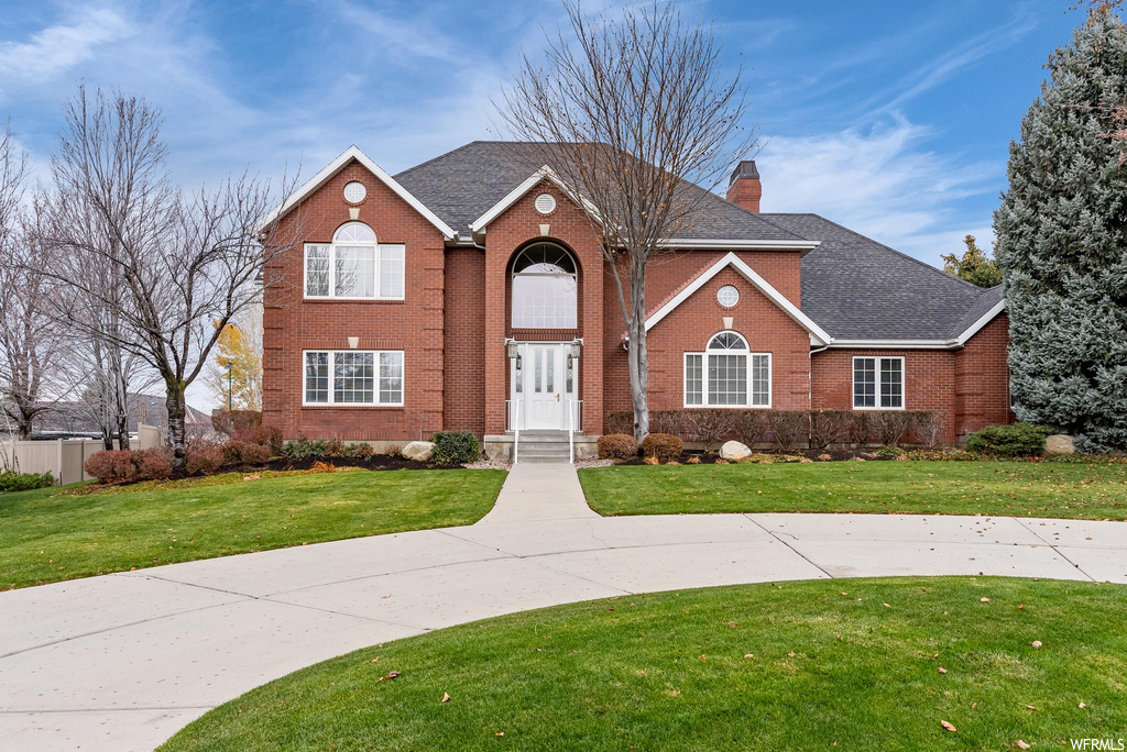 8 E FAWN GROVE LN, Sandy UT 84092