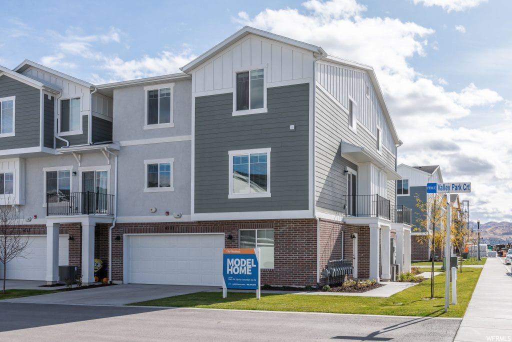 4204 W CAMP FLOYD CT #461, Riverton UT 84096