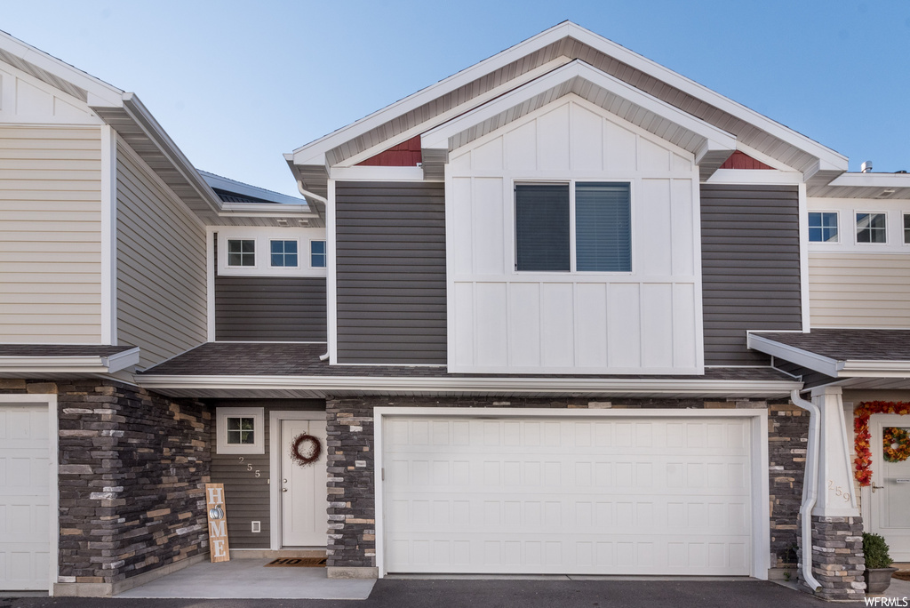 255 W 40 N, Hyrum, UT 84319