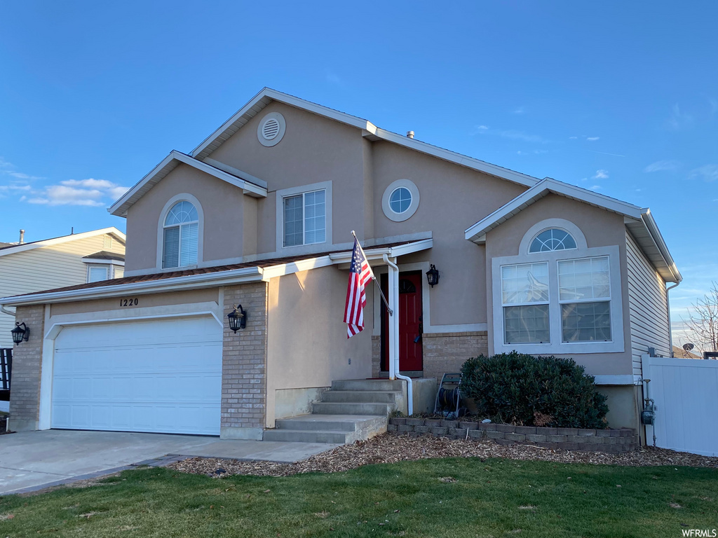1220 E 3075 N, Layton UT 84040