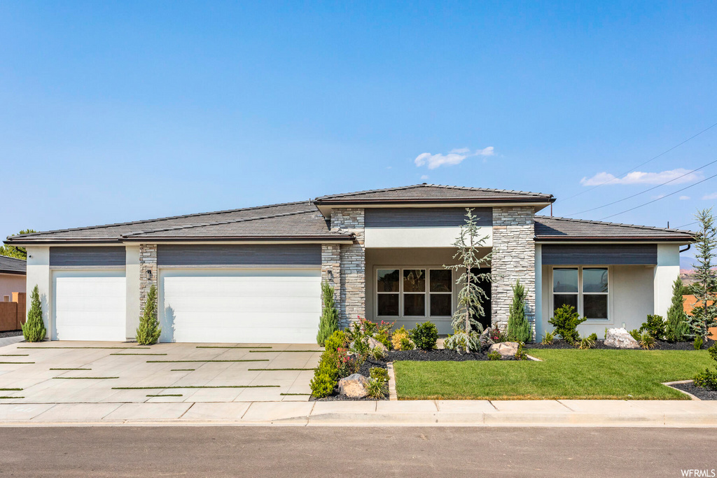 74 W ELINOR LN #5, Washington UT 84780