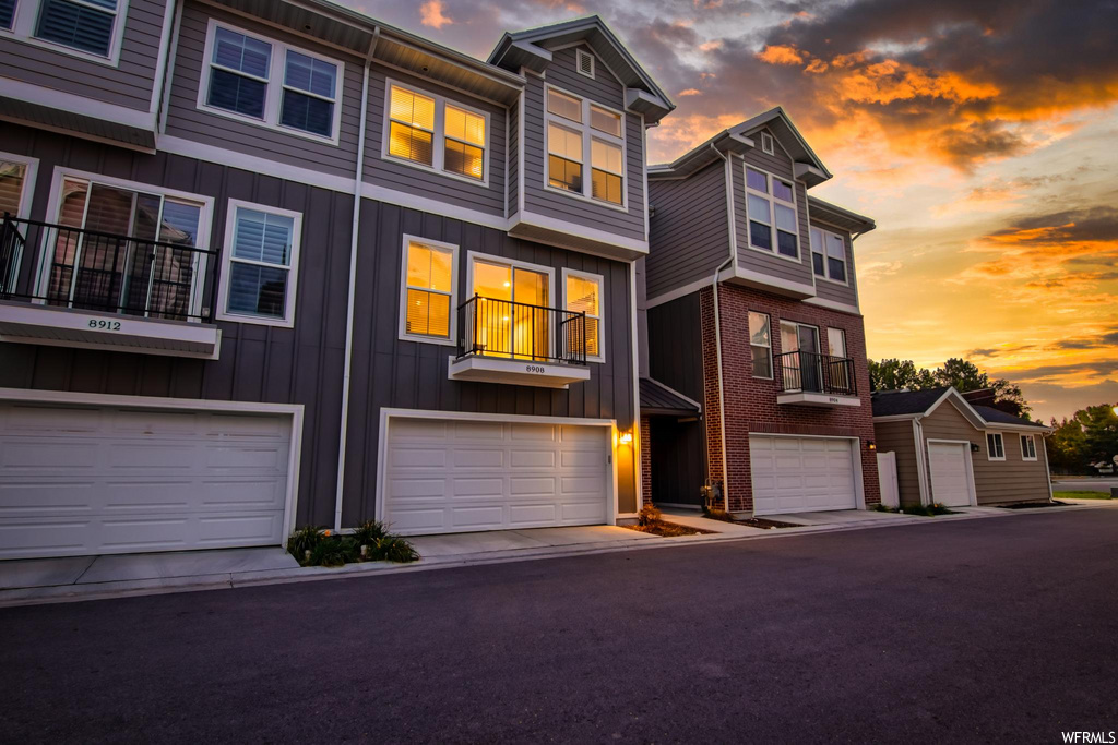 8908 S 660 E, Sandy, UT 84070
