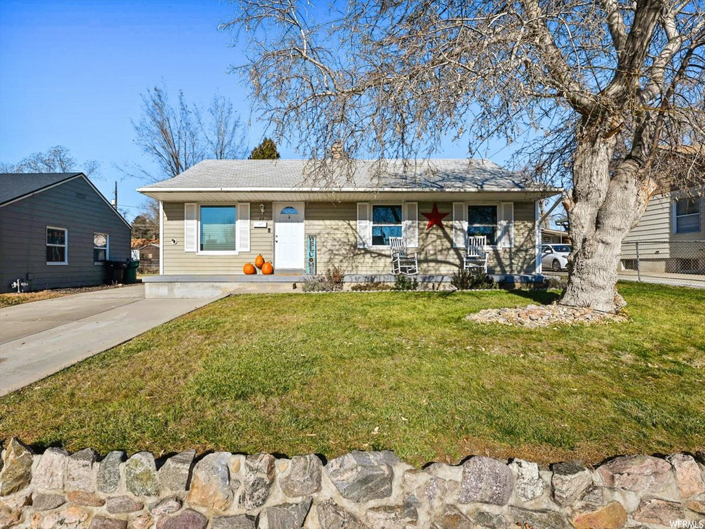 22 S Villa Dr, Clearfield, UT 84015