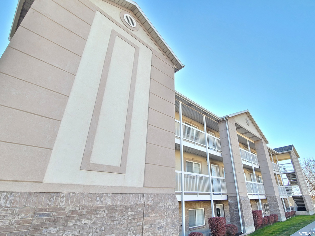 1205 W 160 N, Orem, UT 84057