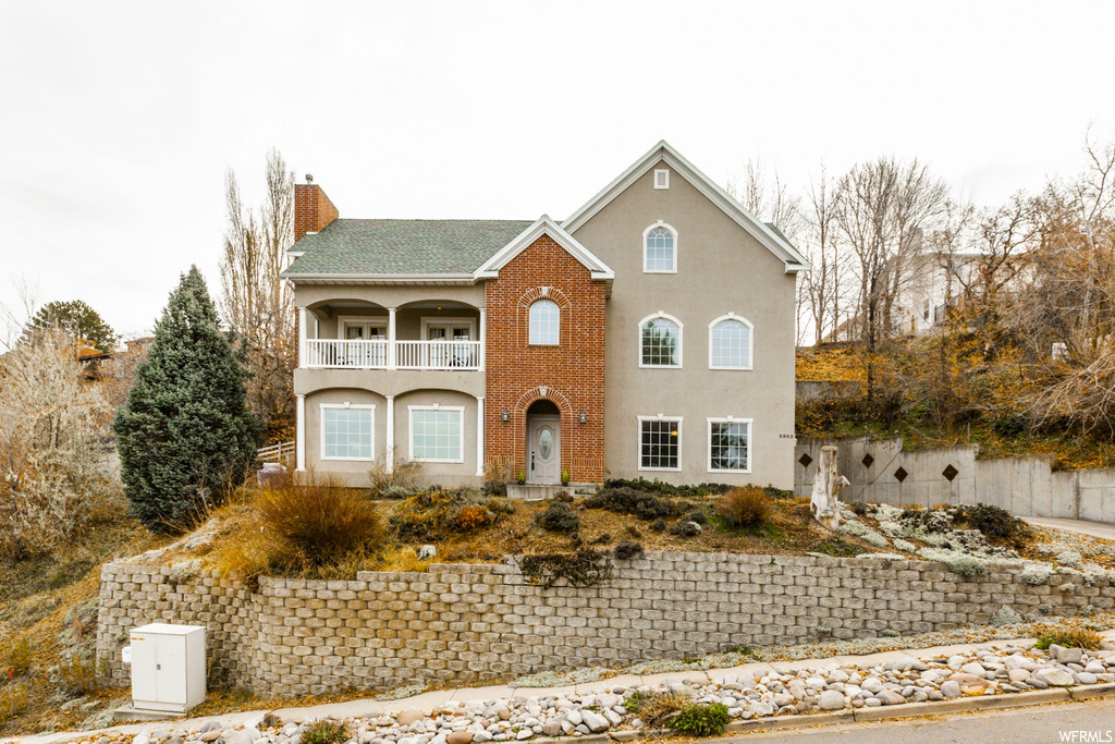 2943 S Devon Dr E, Bountiful, UT 84010