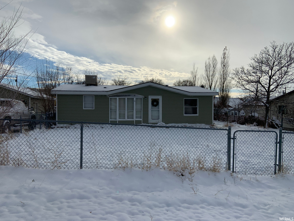 90 E Silver Ave, Stockton, UT 84071