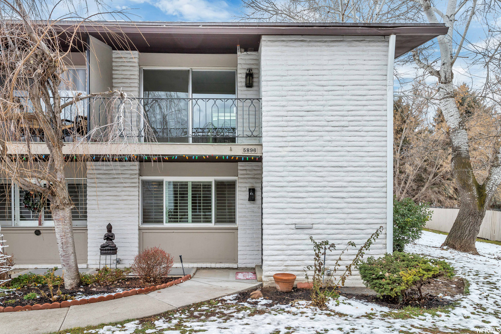 5896 S 1490 E, Murray, UT 84121