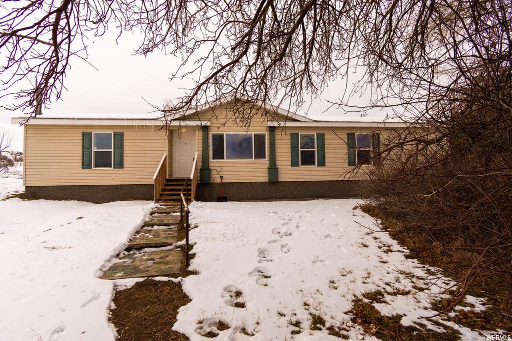 421 W Larson Rd, Vernon, UT 84080