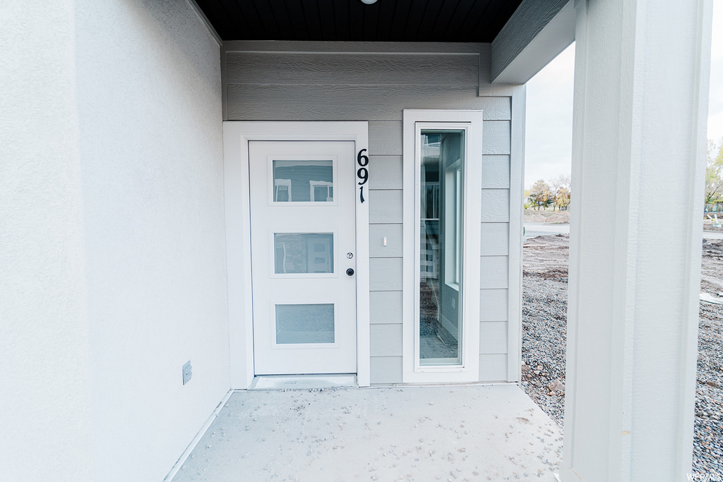 691 E 730 N, Hyrum, UT 84319