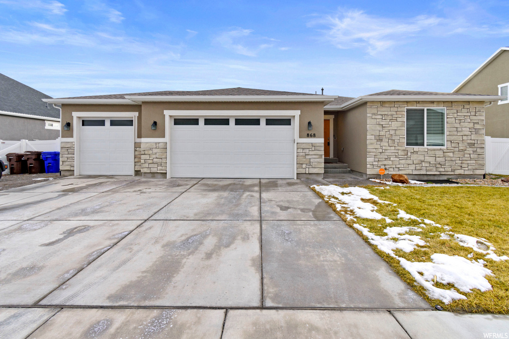 868 E CLIFFROSE DR, Eagle Mountain UT 84005