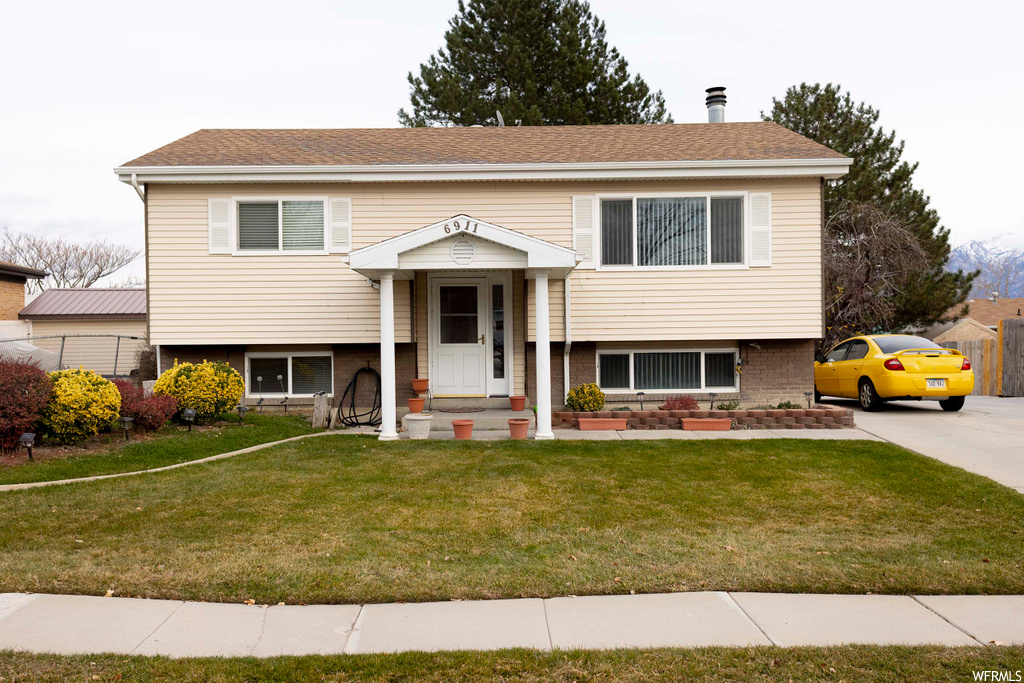6911 S 1520 W, West Jordan UT 84084