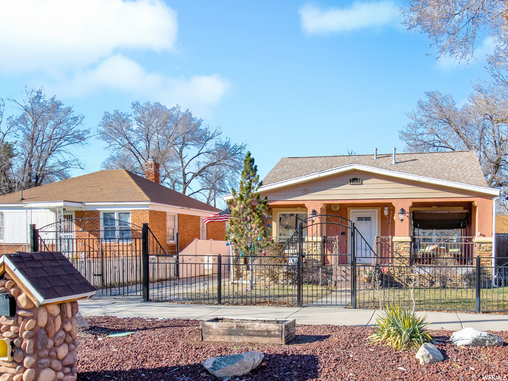 2117 S Jackson Ave E, Ogden, UT 84401