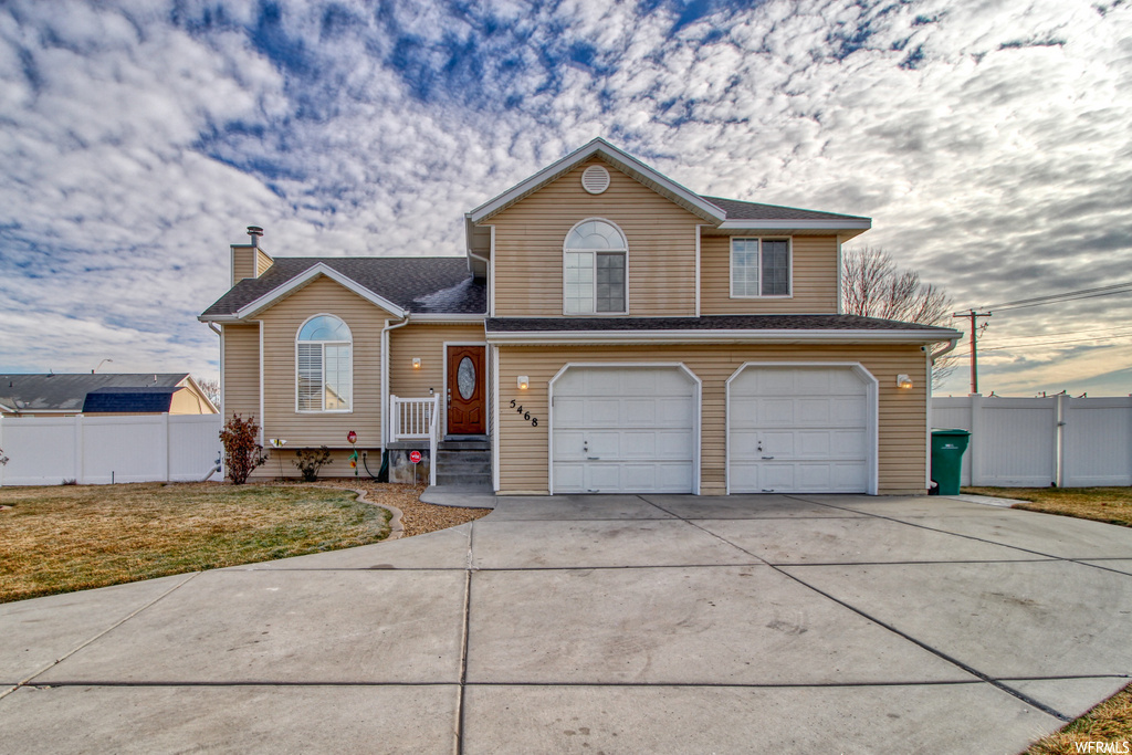 5468 S 4100 W, Roy, UT 84067