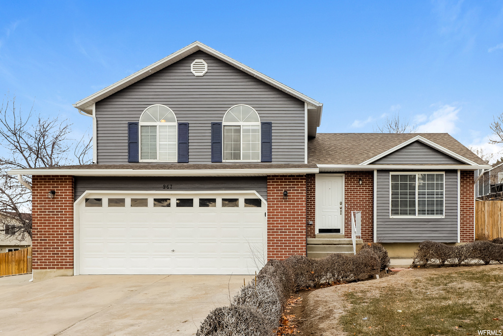 967 E Granite Peak Dr, Sandy, UT 84094