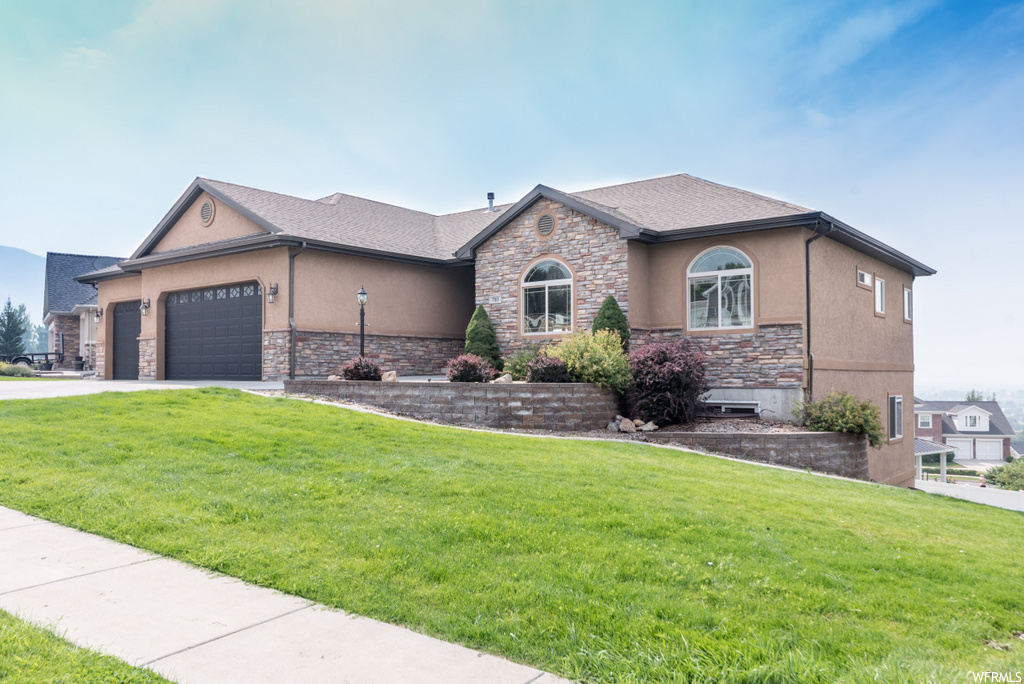 740 E 100 S, Hyde Park, UT 84318