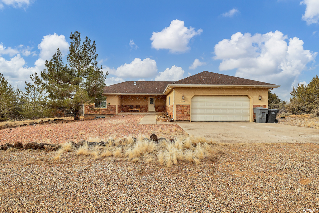 1802 S 3000 E, New Harmony, UT 84757