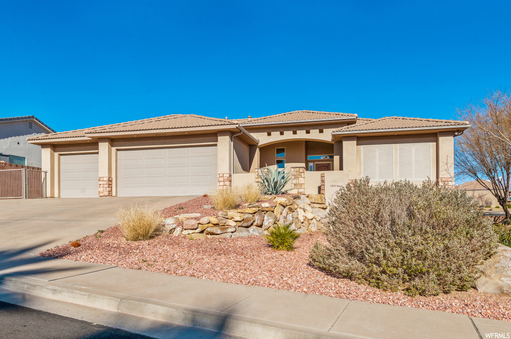 1835 E 970 S, St. George, UT 84790