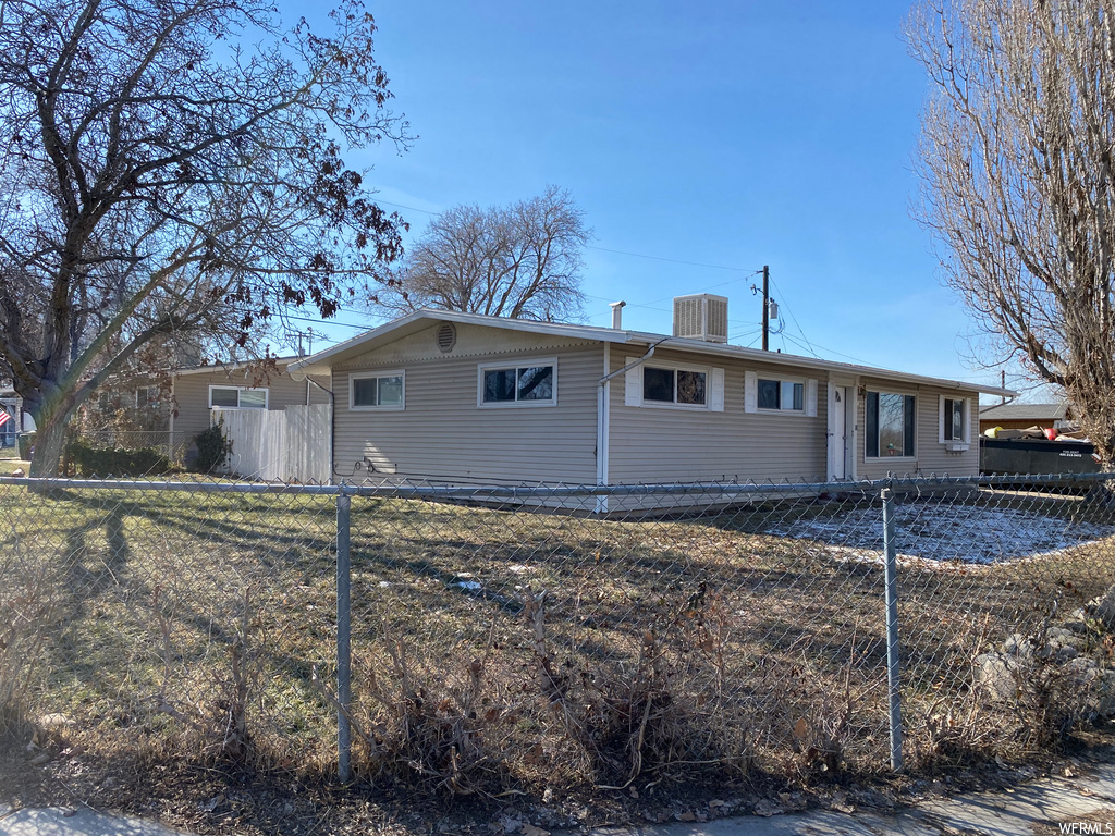 435 W 1550 N, Sunset, UT 84015