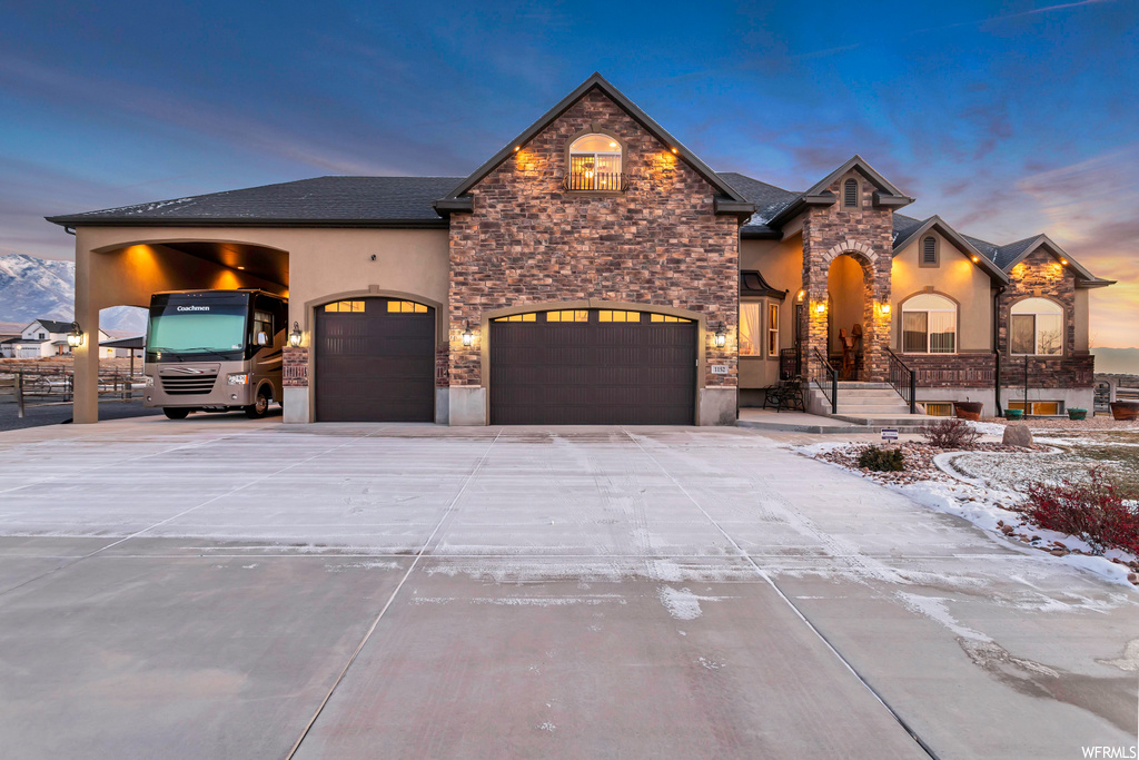 1152 E Highline Rd, Lake Point, UT 84074