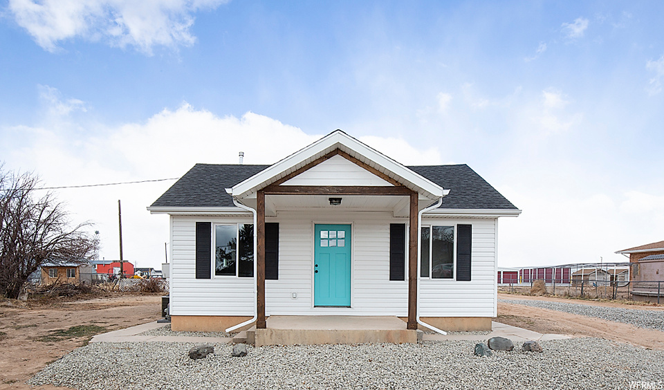 645 E Midvalley Rd, Enoch, UT 84721