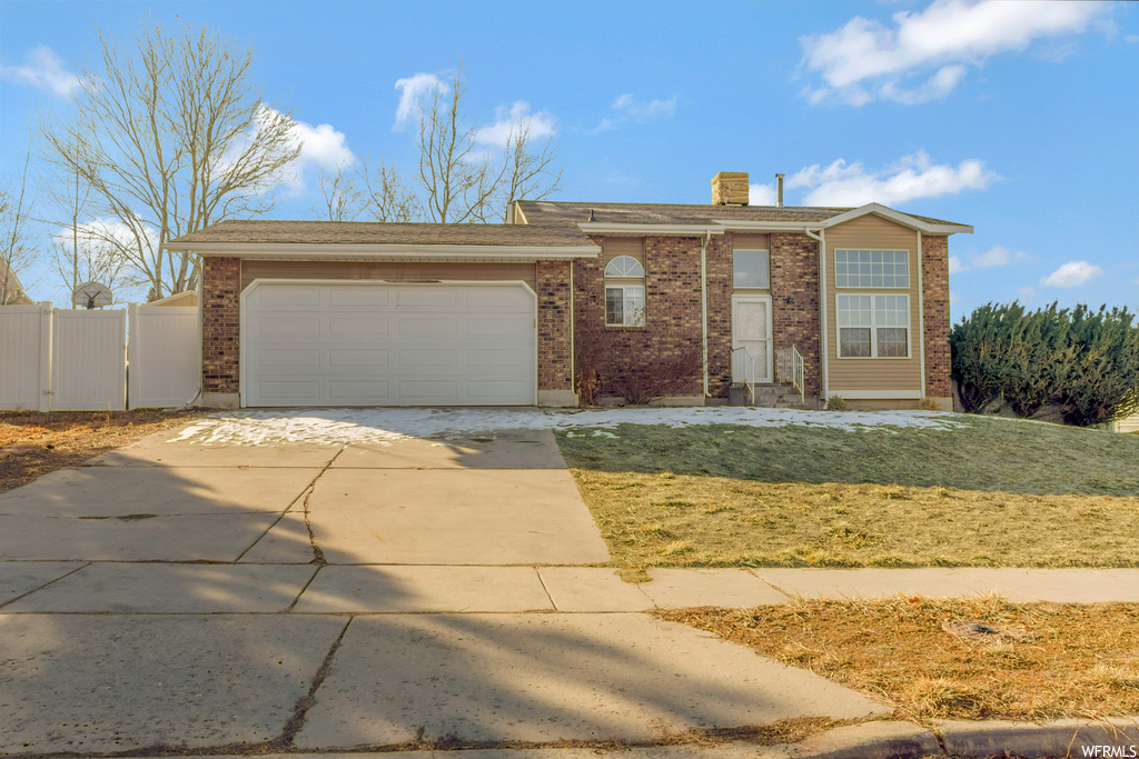 1104 E 10760 S, Sandy