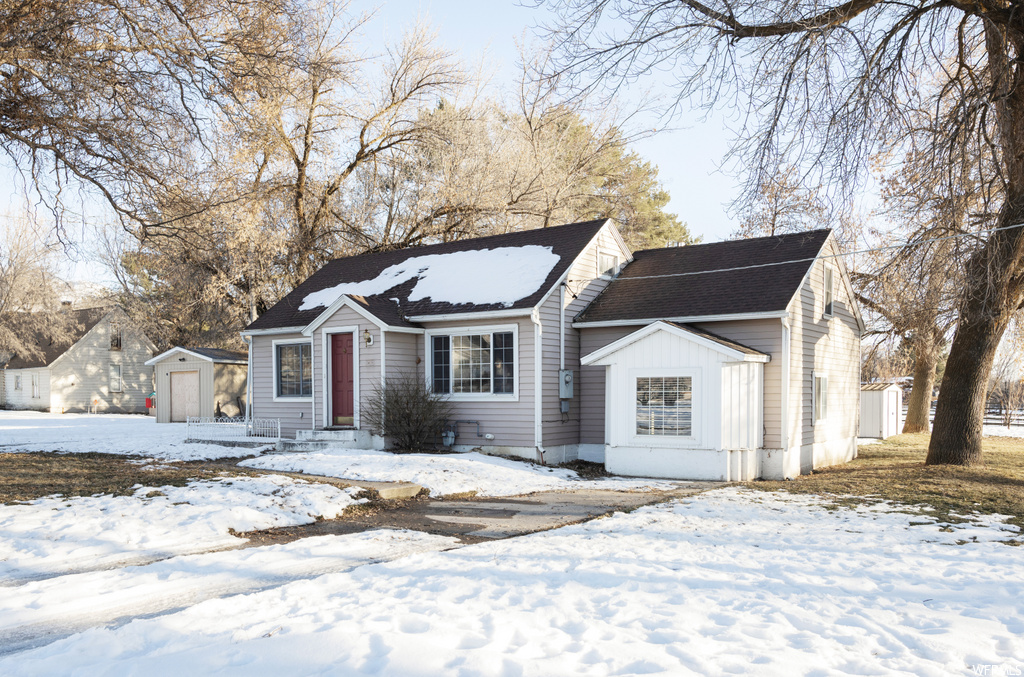 132 W 300 N, Hyde Park, UT 84318