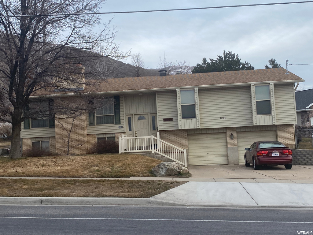 661 S Mountain Rd, Fruit Heights, UT 84037