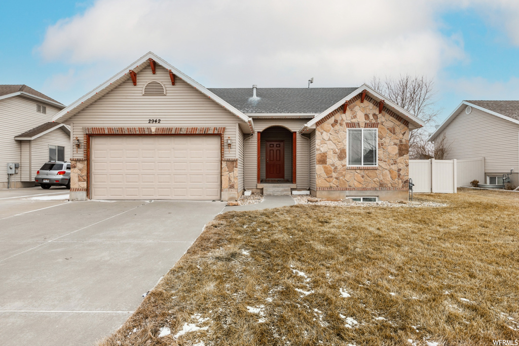 2942 W 1950 N, Clinton, UT 84015