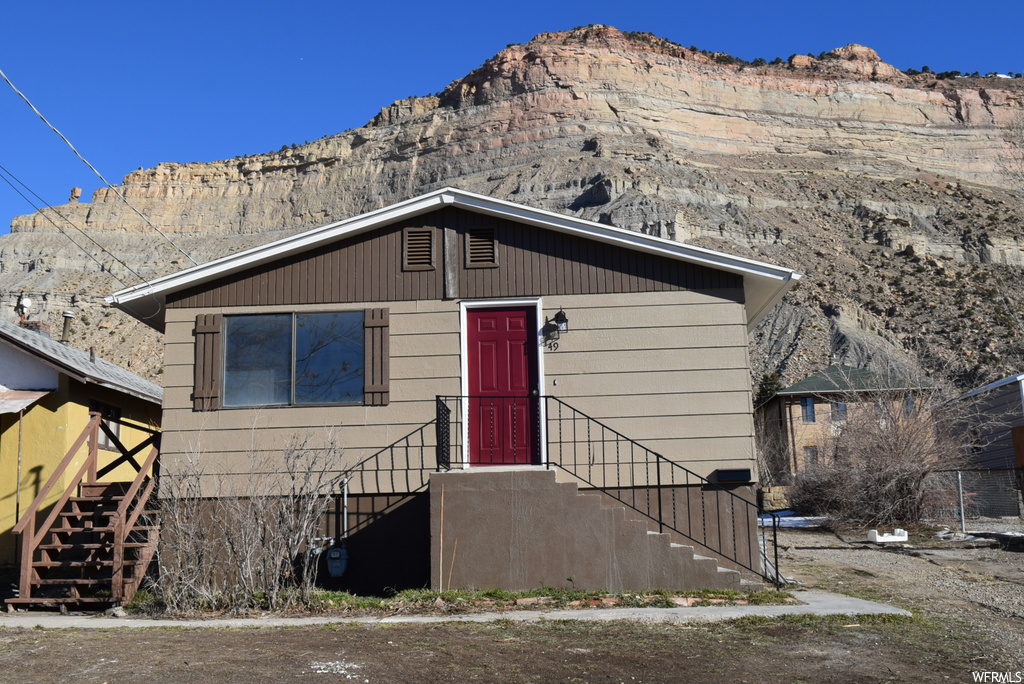 49 B St, Helper, UT 84526