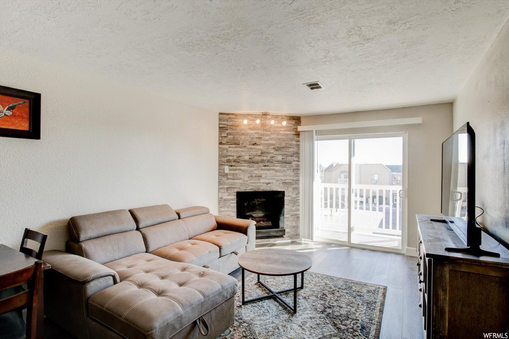 5600 S Meadow Ln #181, South Ogden, UT 84403