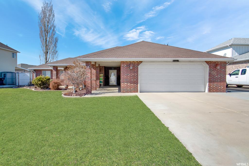 4055 S 2175 W, Roy, UT 84067
