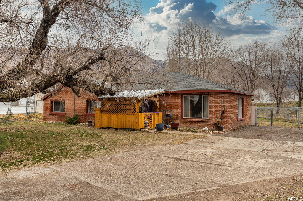 1682 Fowler Ave E, Ogden, UT 84404