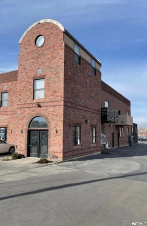 70 N Main St #206, Bountiful, UT 84010