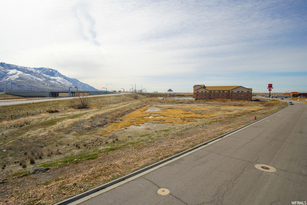 945 S 1600 W #13, Perry, UT 84302