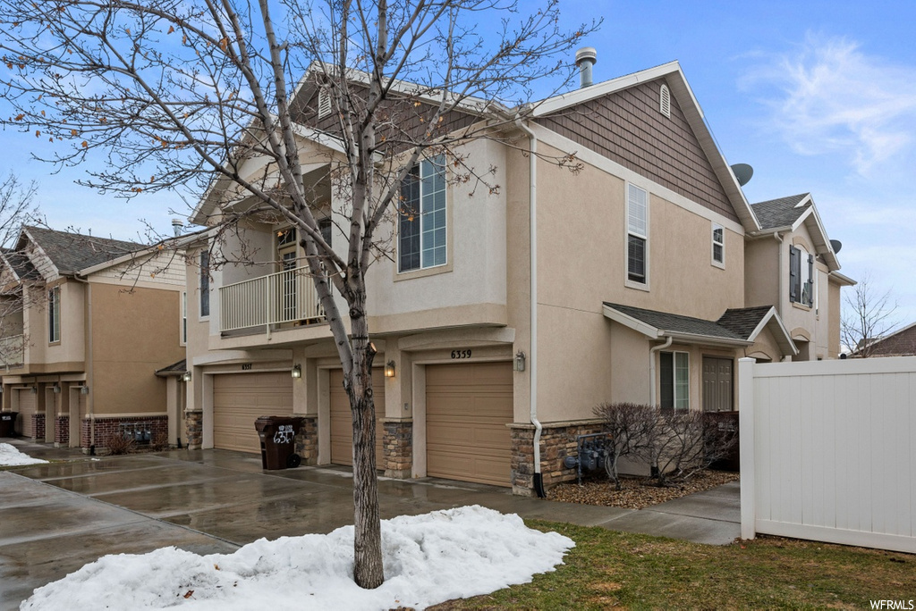 6359 W Traveler Ln, West Jordan, UT 84081