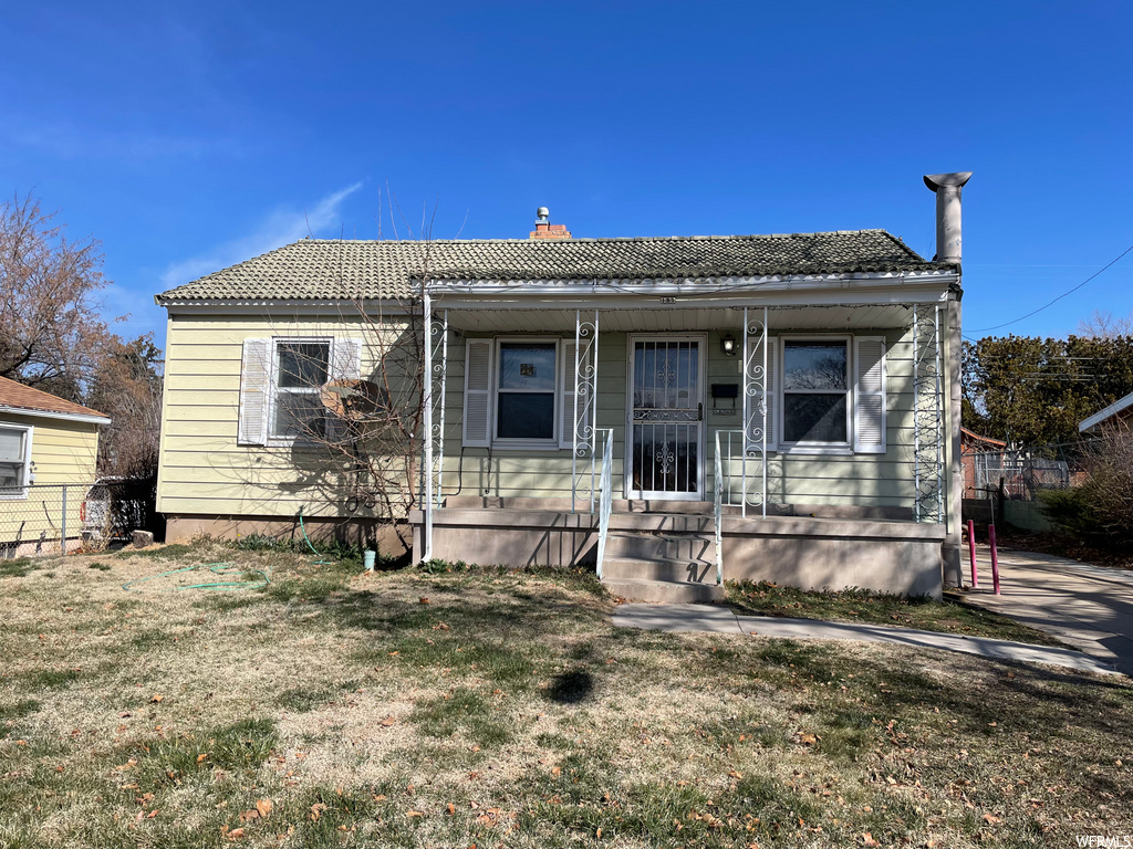 181 E North Lakeview Dr N, Clearfield, UT 84015