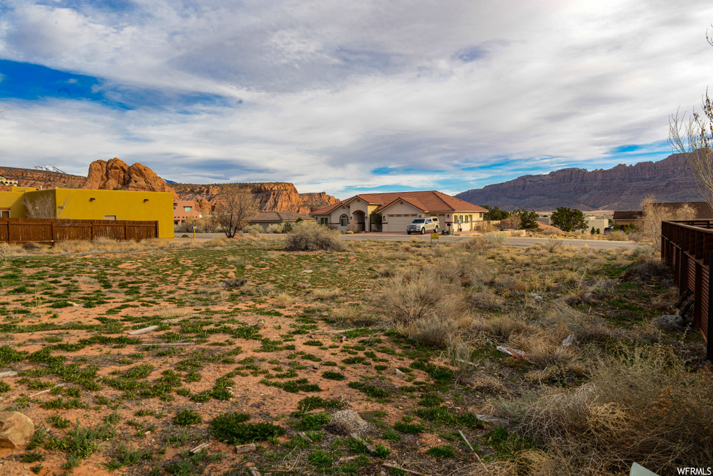 3401 Arena Roja, Moab, UT 84532